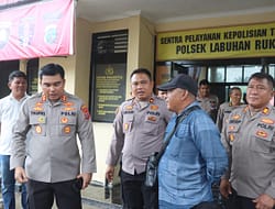 Cegah Potensi Gangguan Kamtibmas Kapolres Batu Bara Colsys di Polsek Labuhan Ruku.