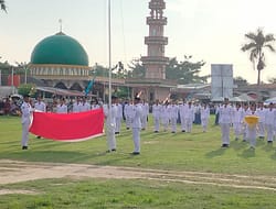 HUT Proklamasi Kemerdekaan RI Ke-79. Polsek Labuhan Ruku Upacara Penurunan Bendera Merah Putih.