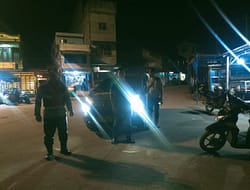 Ka. SPK Polsek Medang Deras Pimpin Patroli Malam.