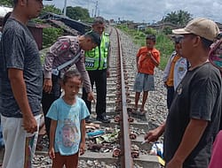 Peristiwa Kereta Api Tabrak Pejalan Kaki Hingga Tewas, Viral Medsos.