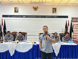 Kalapas Kelas IIA Labuhan Ruku Gelar Rapat Dinas : Se-Pegawai Jauhi Narkoba!