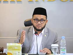 Ketua PW Al Washliyah Sumut Dedi Iskandar Batu Bara Resmi Dilantik Jadi Anggota DPD RI.