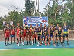 Paslon 01 Darwis – Oky Buka Turnament Olahraga Bola Voly Antar Desa di Empat Negeri.