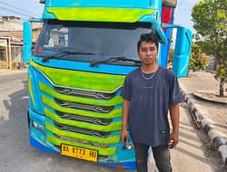 Sopir Truk Pakan Ternak Dirampok di Lima Puluh, Pelaku Gunakan Avanza Tanpa Pelat