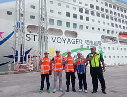 Kunjungan Kapal Pesiar MV Star Voyager. Bupati Batu Bara : Promosikan UMKM Dan Pariwisata.